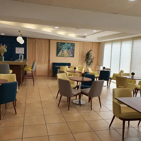 Apartment Domitys Les Rives Du Cher Montlucon